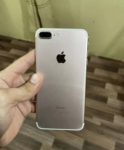 iphone 7plus 128gb pta approved my WhatsApp number 0326*7576469