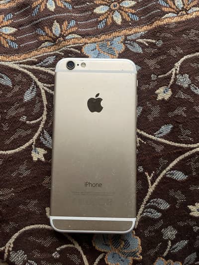 iPhone 7 for sale 10 /10 condition 03277728211