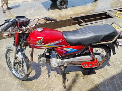 Honda 70ngenuine  engine all okay hy all book copy clear