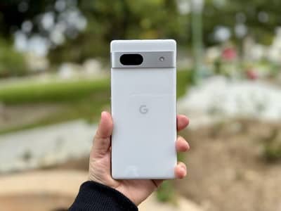 Pixel 7a white color