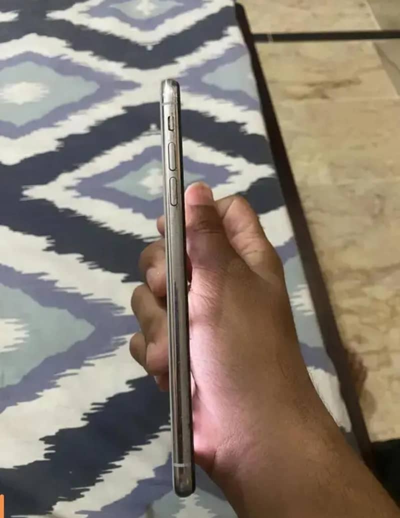 iphone xs max 2