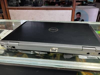dell laptop urgent sele pason ki zaroorat hai