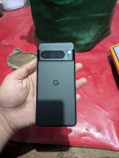 Google pixel 8 pro 12 gb ram 128gb memory