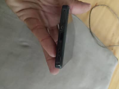 oppo reno 12f .  8/256