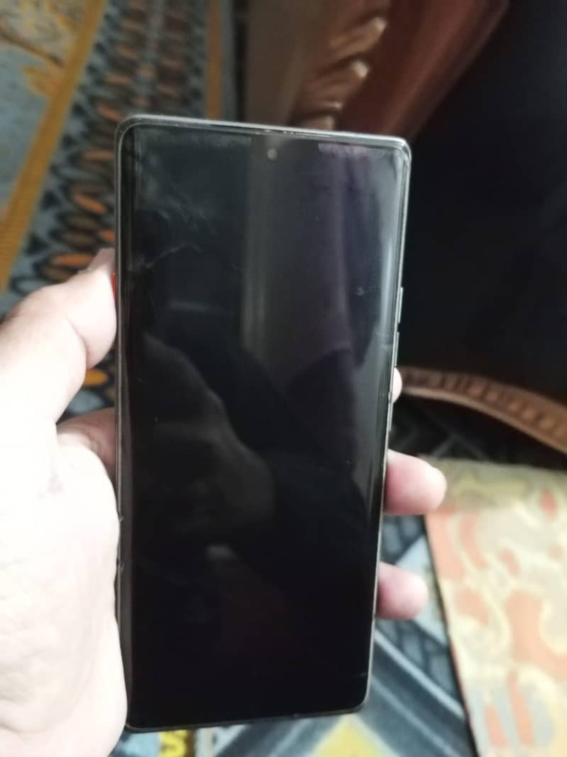 tecno camon 40 pro 0