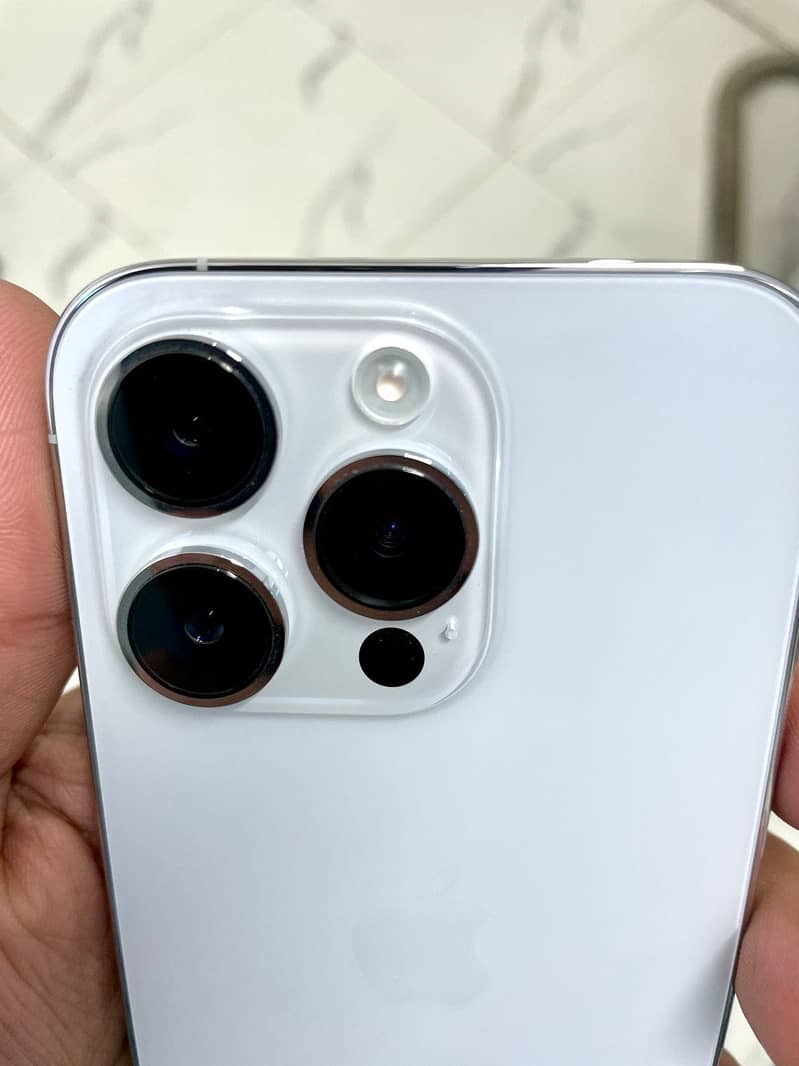 Iphone 14pro jv 2