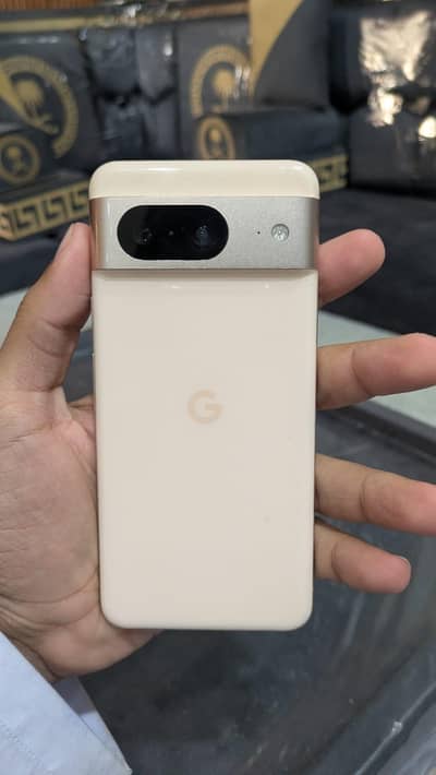 Google pixel 8