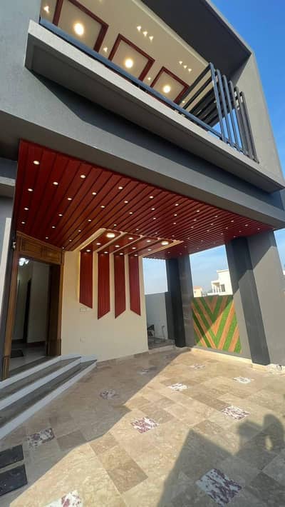 Pvc panel. Pvc Wallpaper. Blinds. Wood & vinyl Floor. Ceiling. Grass. Frost