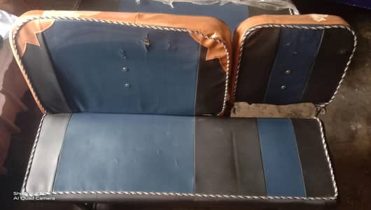 Suzuki bolan school seats