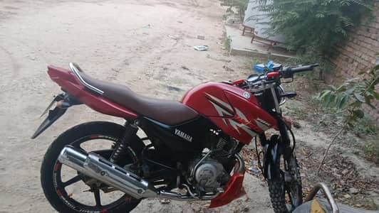 selling yamaha ybr 125g model 2018