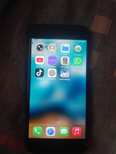 I phone se2020 for sale PUBG 60 fps ultra hdr