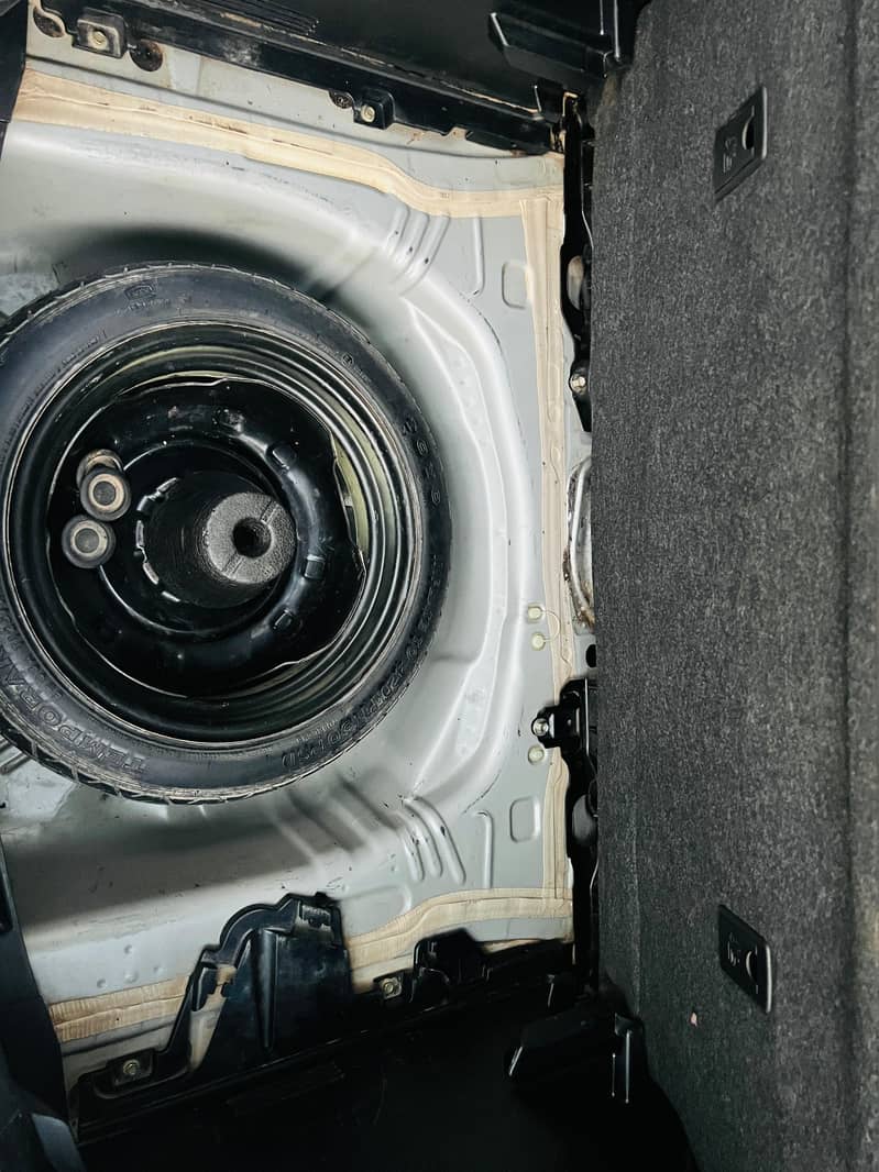 vitz 2014 model spider shape 8