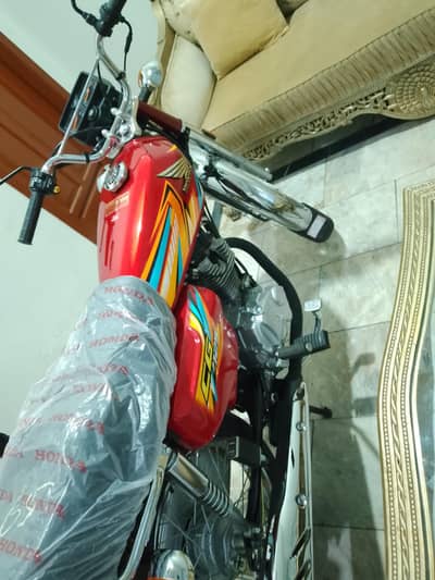 Open VOUCHER ma ha ha Ed75 serial ha zero bike