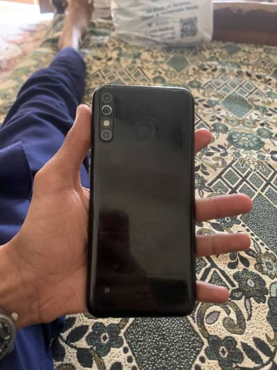 Infinx hot 8 (64)gb
