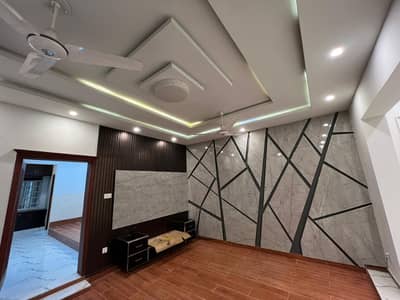 10 Marla house available for rent in bahria enclave Islamabad