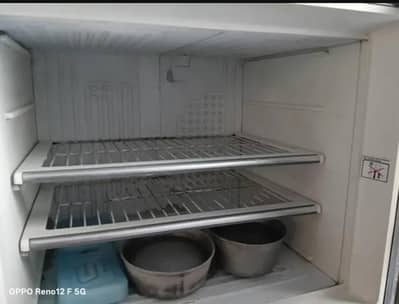 Dawlance Refrigerator Medium size