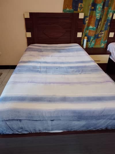 sale my home use single bed with spring mattress