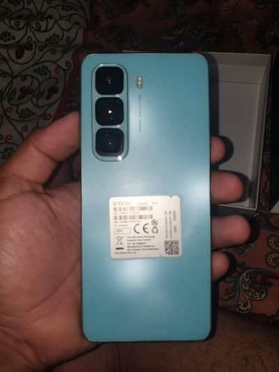 phone bilkul ok ha 10/10 ha