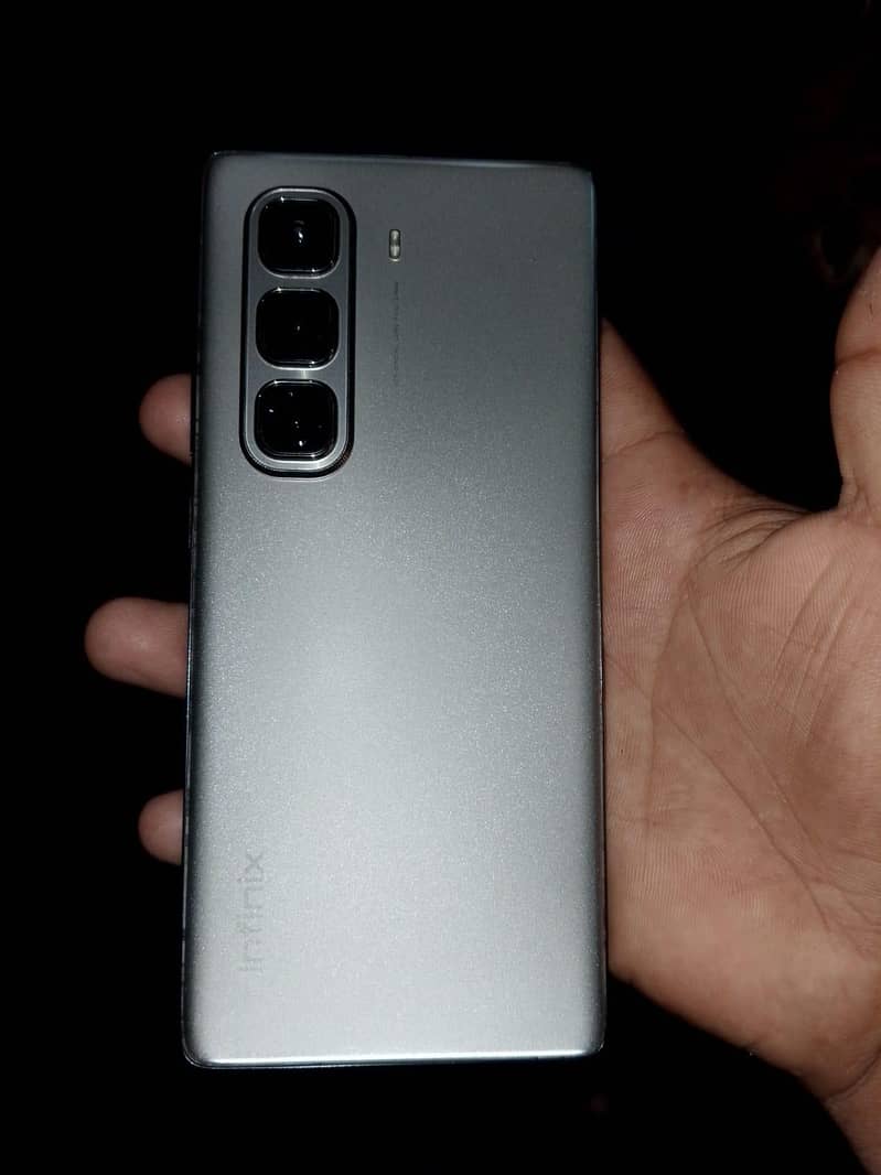 INFINIX 0