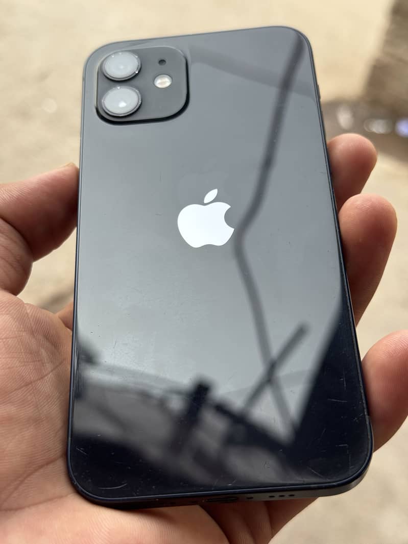 iPhone 12 Jv 0
