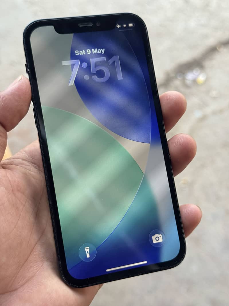 iPhone 12 Jv 6