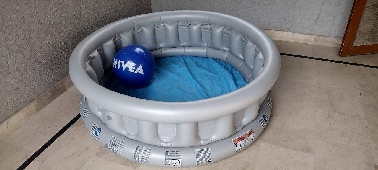 Swimming pool 4