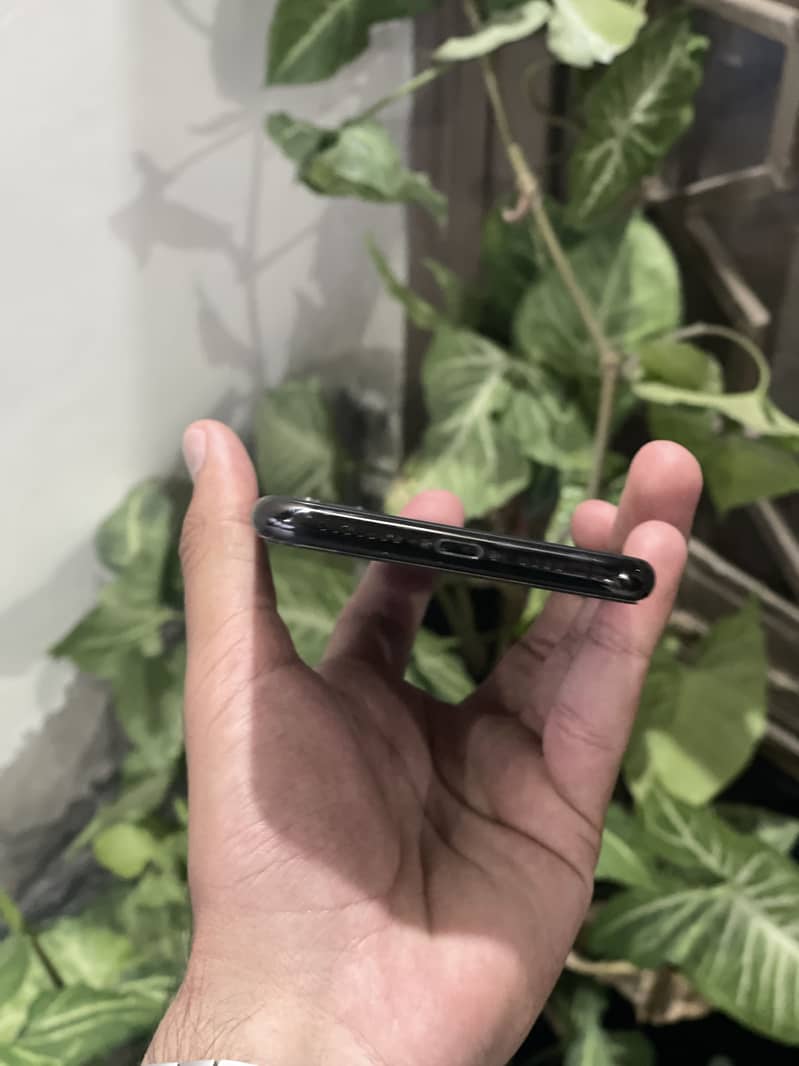 iPhone 11 Pm 2