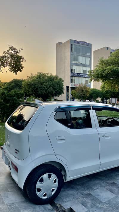 Suzuki Alto VXL AGS