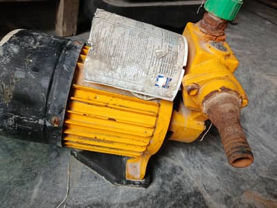 Electric motor pump in good condition