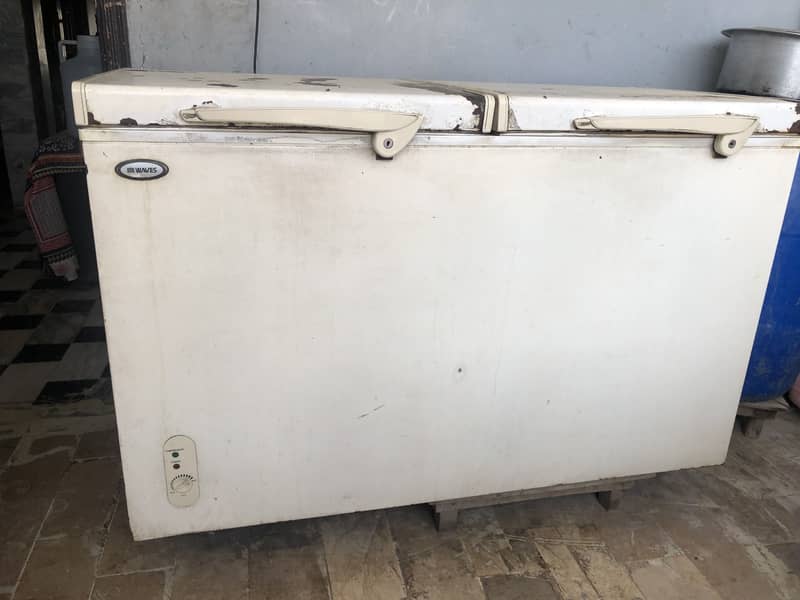 Waves Deep freezer 1