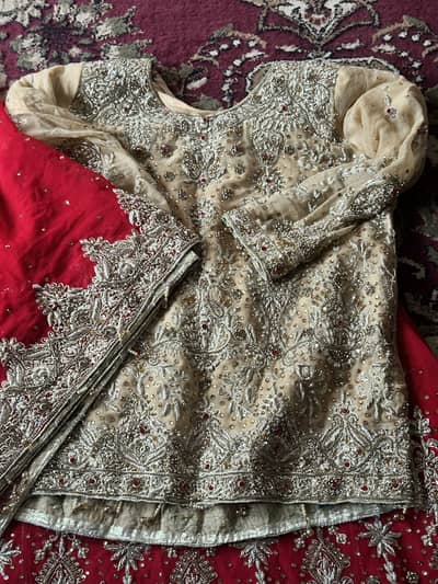 New bridal lehnga for urget sale