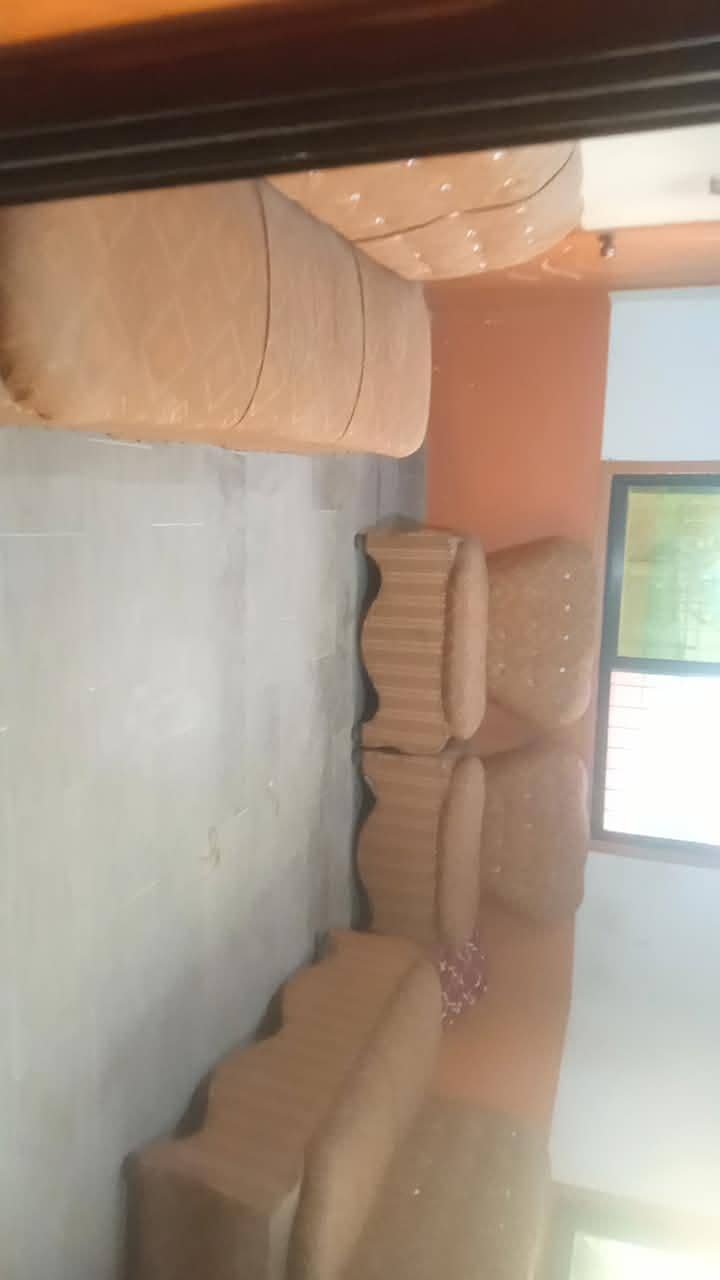 compelete sofa set 0