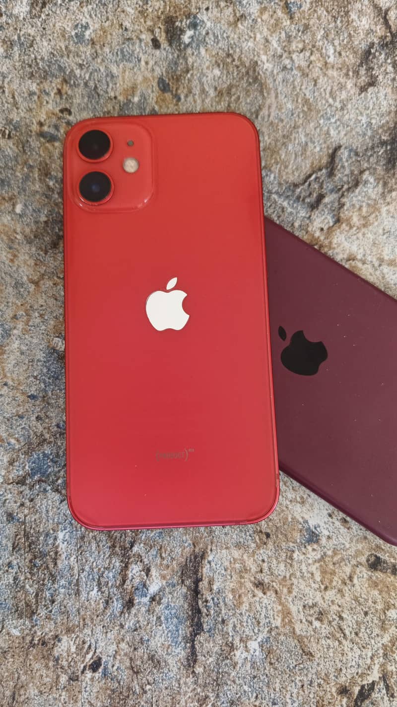 iPhone 12 mini 0