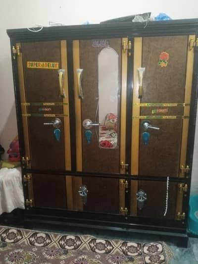 safe almari for sale