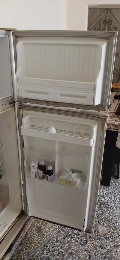 Super General Refrigerators