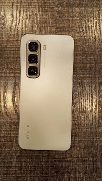 infinix hot 50 pro 6 128 with box and charger 4 month warranty ha abi