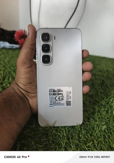 Infinix Hot 60i 8/128