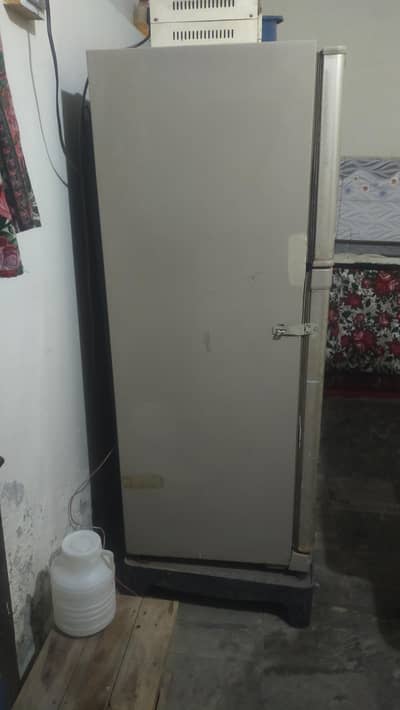 pel frig 2 door mediam size
