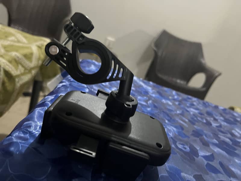 Mobile Holder 1
