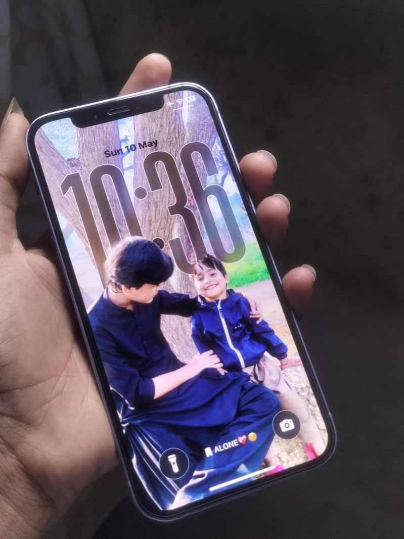 iPhone 12 3