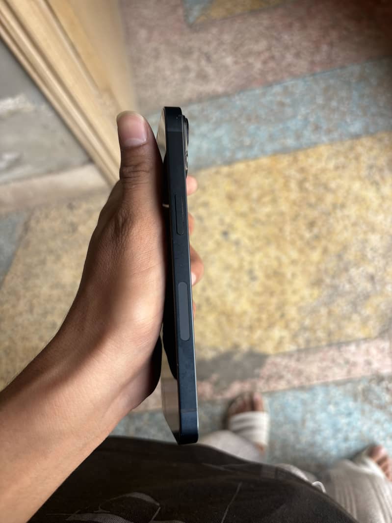 Iphone 14 jv 1