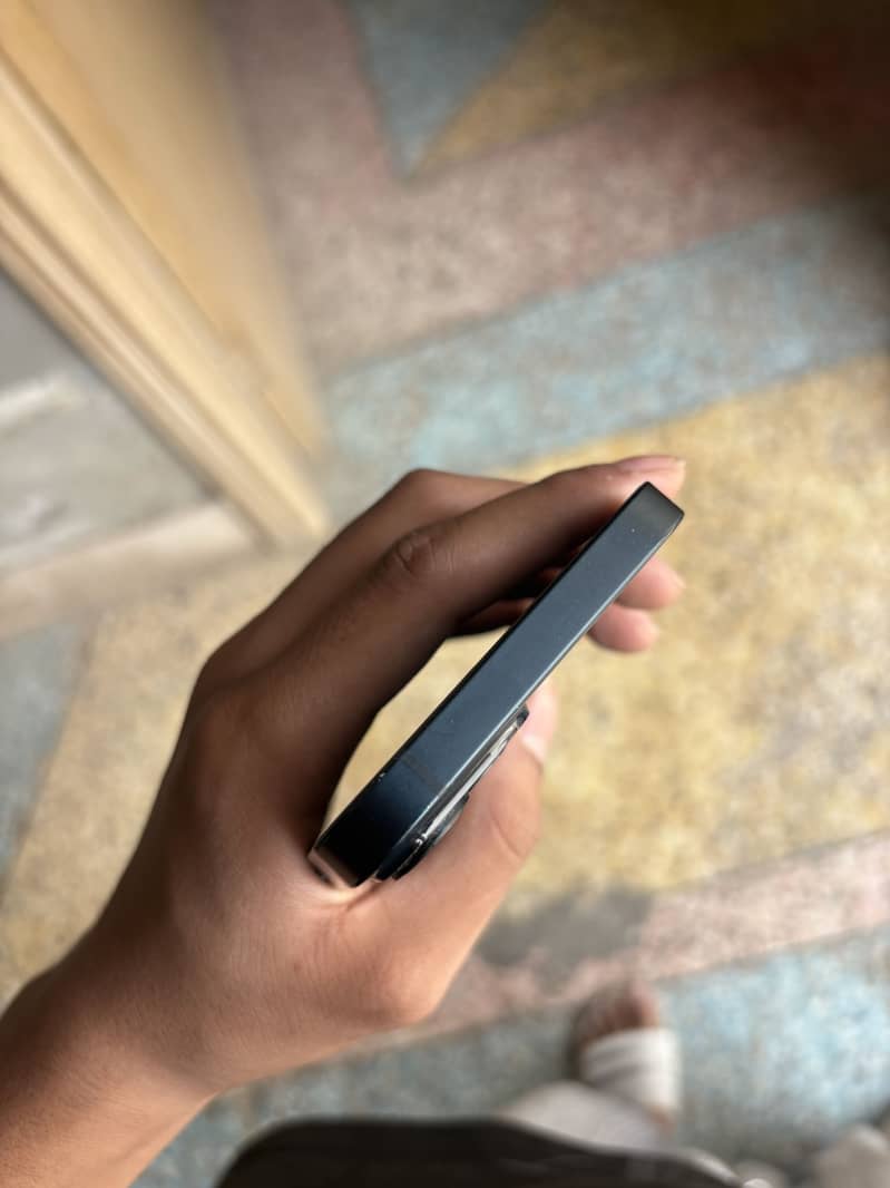 Iphone 14 jv 3