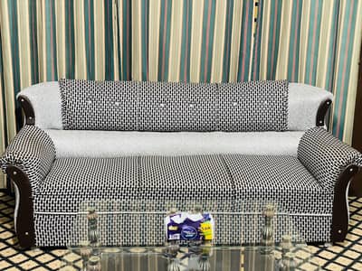 7 seater Sofa for sale