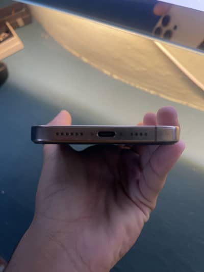Iphone 16 pro max 03250756466