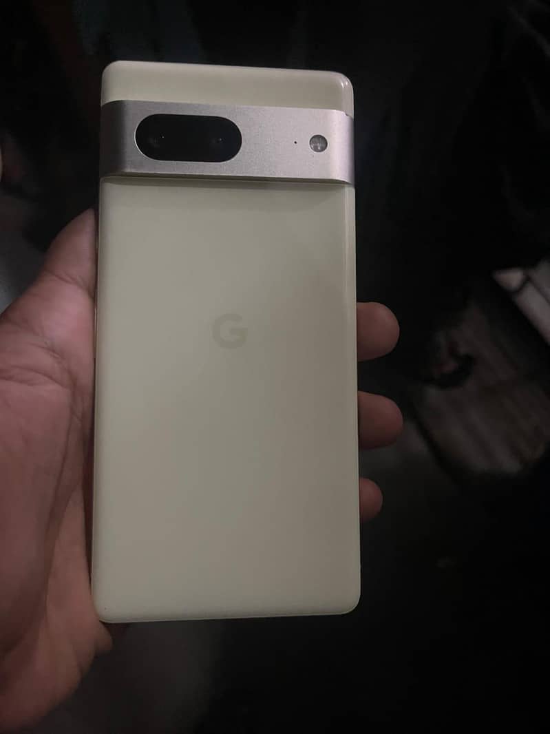 Google Pixel 7 2
