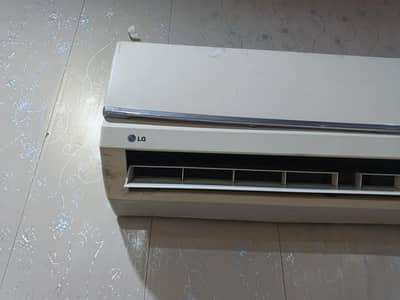 AC LG