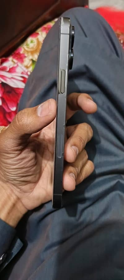 iPhones 13 pro max Non PTA ESim remaining