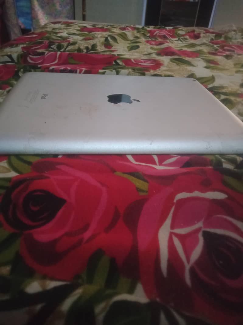 tablet ipad 11