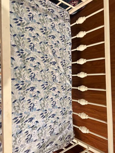 Baby iron cot in excellent condition