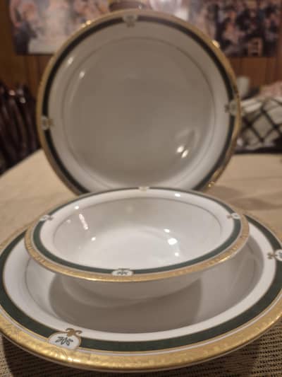 untouched gold plated dinner set